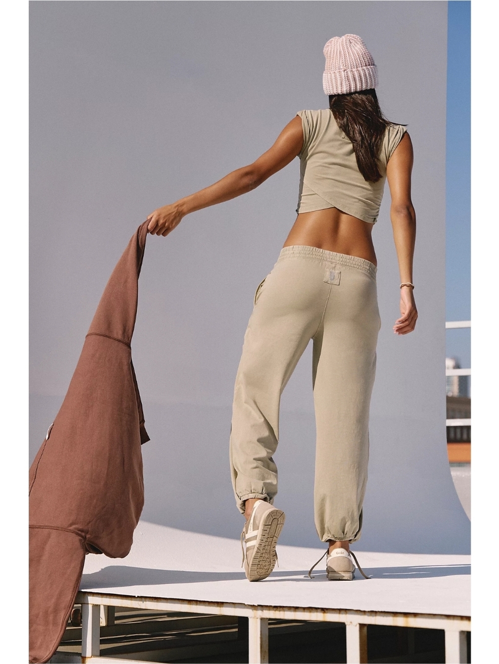 Free People Movement Hot Shot Crossover Pants Sage Stone - Picture 2 of 9